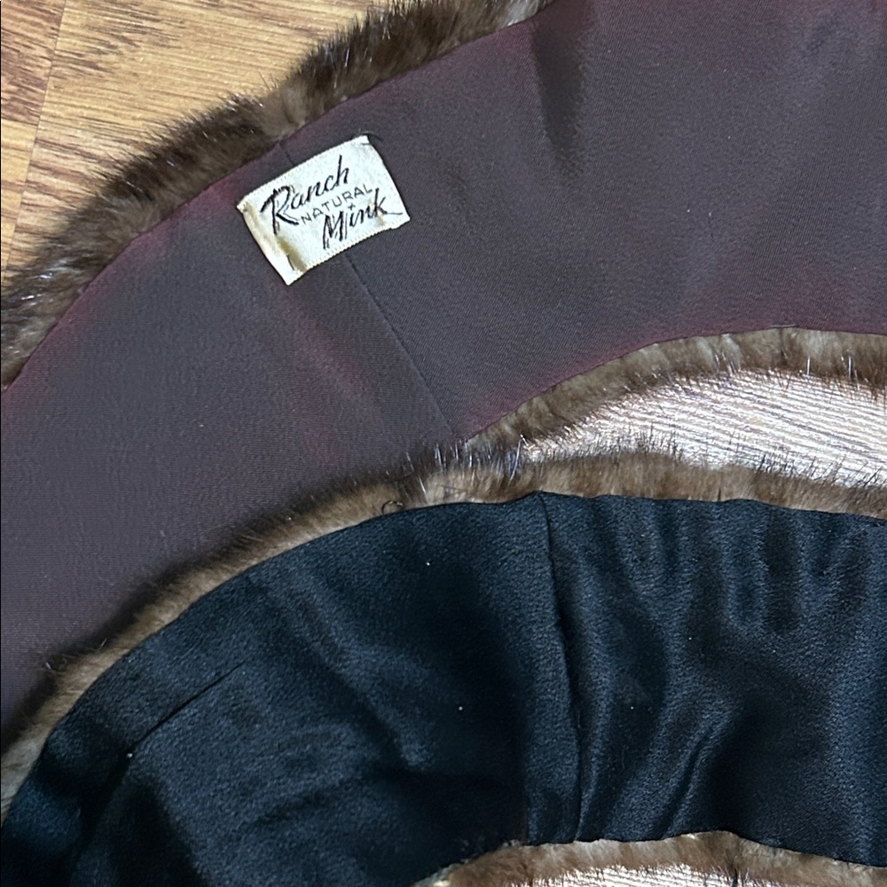 Vintage 2 mink fur hats  and 2 mink fur collars - Picture 7 of 7